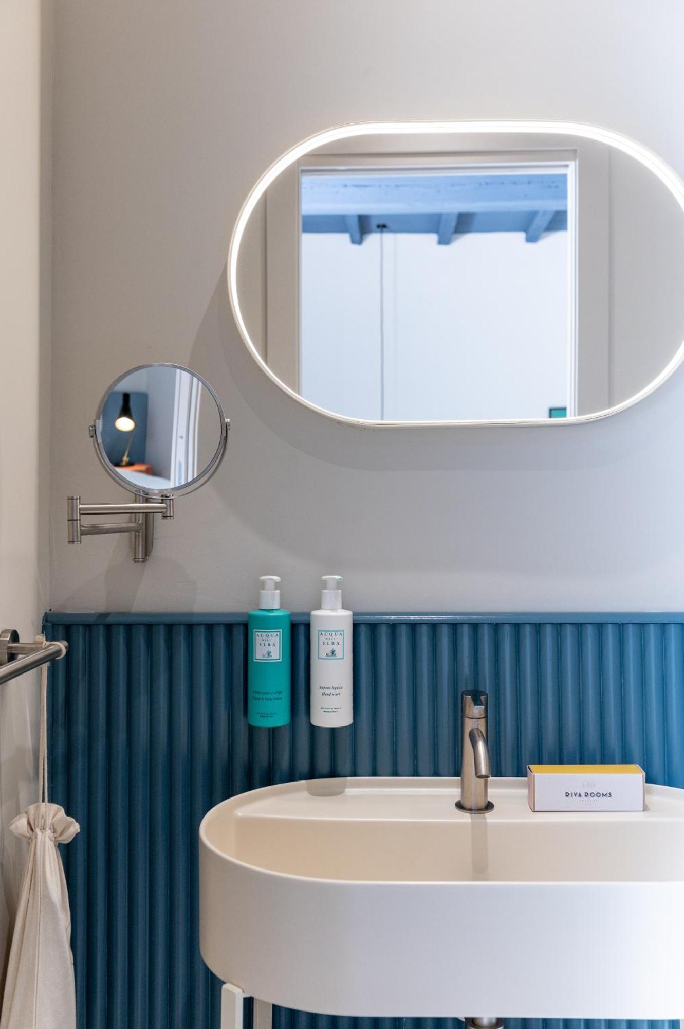 Riva Rooms Follonica Eksteriør billede