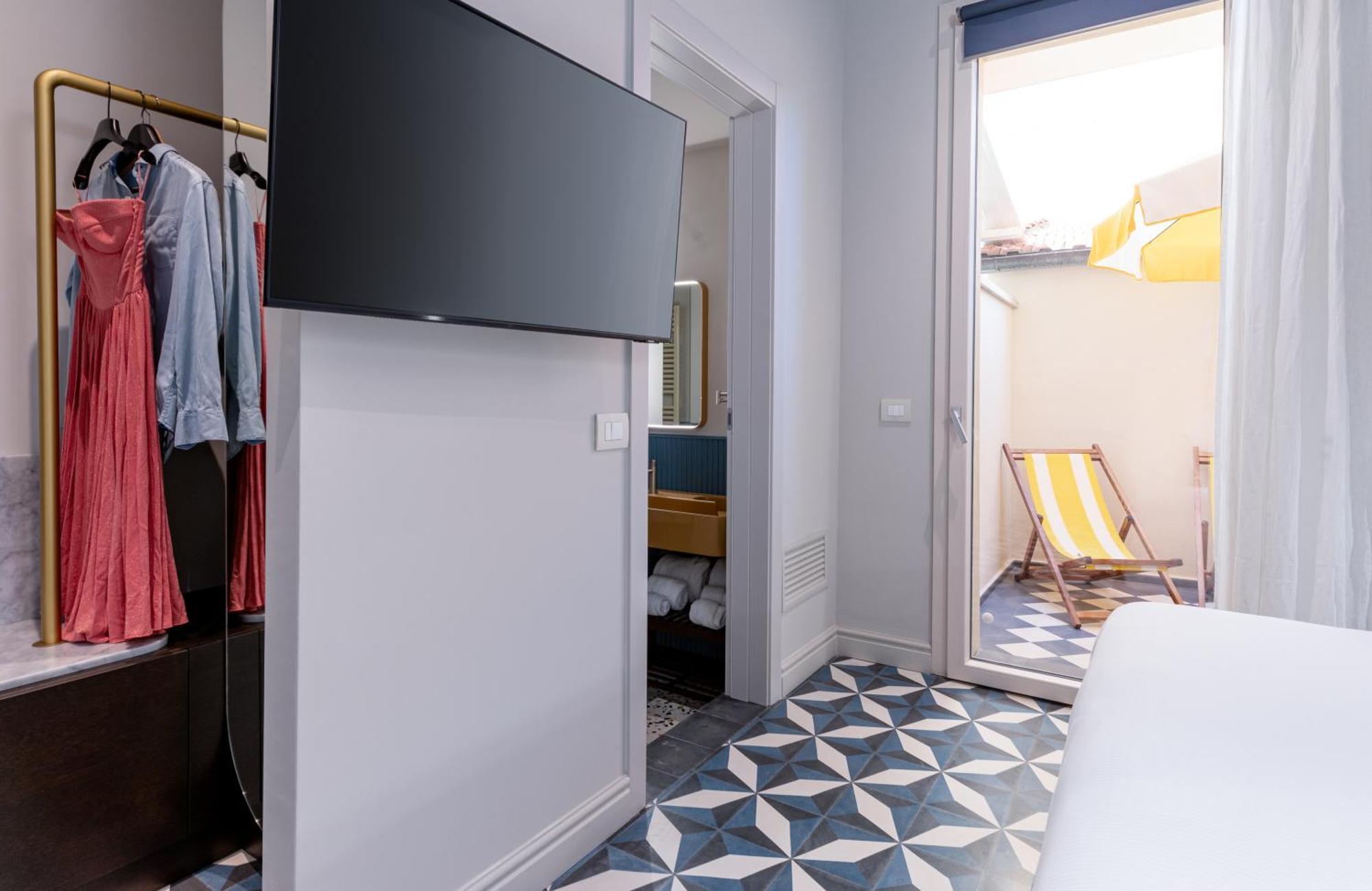 Riva Rooms Follonica Eksteriør billede